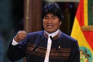 Evo Morales, arrasa en Bolivia.